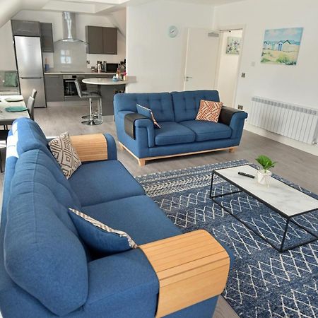 Pier House Luxury Apartment Dingle Eksteriør bilde