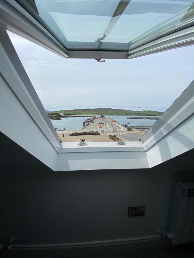 Pier House Luxury Apartment Dingle Eksteriør bilde